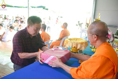 ภาพ No.133191:พิธีตัดปอยผม ธรรมทายาท โครงการสามเณรฟื้นฟูพระพุทธศาสนาทั่วไทย ณ ศูนย์ปฏิบัติธรรมวิหารแดง ตำบลเจริญธรรม อำเภอวิหารแดง จ.สระบุรี  วันที่ 31  มีนาคม พ.ศ. 2567