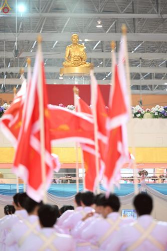 ภาพ No.251536:วันที่ 10 ตุลาคม พ.ศ. 2568 พิธีทอดผ้าป่าสมทบกฐินวัดพระธรรมกาย และสมทบกฐิน 30,000 กว่าวัดทั่วประเทศ ครั้งที่ 3 ณ สภาธรรมกายสากล วัดพระธรรมกาย