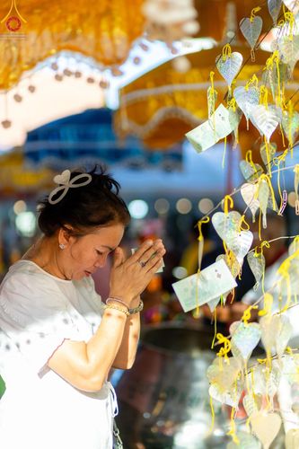 ภาพ No.167039:พิธีทอดกฐิน ณ วัดอัยยิการาม จ.ปทุมธานี ในโครงการกฐินสามัคคีทั่วไทย 30,000 วัด บูชาธรรม 80 ปี หลวงพ่อธัมมชโย โดยคณะศิษยานุศิษย์วัดพระธรรมกาย วันที่ 23 ตุลาคม พ.ศ. 2567