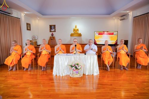 ภาพ No.155775:พิธีลงนาม MoU ระหว่าง ศูนย์พัฒนาศักยภาพพระธรรมทูตไทยในโอเชียเนีย(ODDC) และ ศูนย์ปฎิบัติธรรมบาหลี(YBMC) วันที่ 20 กันยายน พ.ศ. 2567 เพื่อสานงานพระศาสนา สานงานเผยแผ่วิชชาธรรมกาย ไปทั่วผืนแผ่นดินโอเชียเนีย ไปทั่วผืนแผ่นดินบาหลี