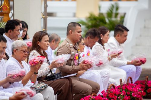 ภาพ No.128174:พิธีอัญเชิญพระบรมสารีริกธาตุ " ใจกลางเมืองนครหาดใหญ่ " เพื่อประดิษฐาน ณ มหารัตนเจดีย์สิริปทุมสวรรค์ (เจดีย์อริยพุทธะ 5 พระองค์) ศูนย์ปฏิบัติธรรมภาคใต้ อ.บางกล่ำ จ.สงขลา  วันที่ 9 มีนาคม พ.ศ.2567 (ชุดที่ 1)