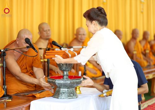 ภาพ No.274389:วันที่ 4 พฤศจิกายน พ.ศ. 2568 พิธีทอดกฐินสามัคคีทั่วไทย ณ วัดวังปลาสร้อย ต.ดอนคา อ.ท่าตะโก จ.นครสวรรค์ โดยคณะศิษยานุศิษย์ บูชาธรรม 81 ปี หลวงพ่อธัมมชโย