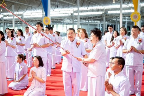 ภาพ No.238994:วันอาทิตย์ที่ 17 สิงหาคม พ.ศ. 2568 งานบุญวันอาทิตย์ พิธีจุดเทียนใจ ไฟนิรันด์ อนันตชัย ณ วัดพระธรรมกาย จ.ปทุมธานี