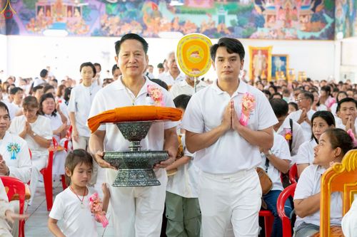 ภาพ No.286036:วันที่ 11 ตุลาคม พ.ศ. 2568 พิธีทอดกฐินสามัคคีทั่วไทย 30,000 วัด โดยคณะศิษยานุศิษย์ บูชาธรรม 81 ปี หลวงพ่อธัมมชโย ณ วัดโบสถ์บน ต.บางคูเวียง อ.บางกรวย จ.นนทบุรี