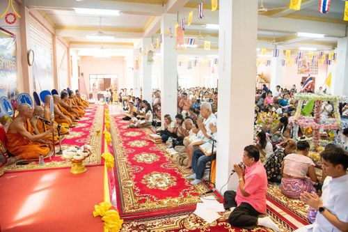 ภาพ No.98886:พิธีทอดกฐินสามัคคีทั่วไทย 5,000 วัด ณ วัดเมตารางค์ อ.สามโคก จ.ปทุมธานี วันที่ 26 พฤศจิกายน พ.ศ. 2566