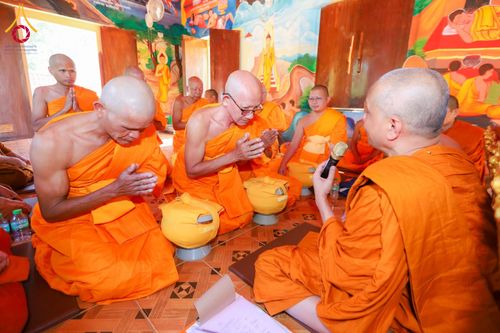 ภาพ No.181423:พิธีอุปสมบท ณ วัดศรีพันดอน อ.ภูเรือ จ.เลย วันที่ 4 ธันวาคม พ.ศ. 2567 จัดโดย ศูนย์ปฏิบัติธรรมแก้วภูเรือ ในโครงการอุปสมบทหมู่ บูชาธรรมมหาปูชนียาจารย์ ปี 2567