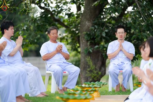 ภาพ No.147404:พิธีตัดปอยผม ขอขมา มอบบาตร ผ้าไตร โครงการปฐมอุปสมบท สมโภชอุโบสถ บูชาธรรม 80 ปี หลวงพ่อธัมมชโย ณ วัดพระธรรมกายโทชิหงิ ประเทศญี่ปุ่น วันพฤหัสบดีที่ 8 สิงหาคม พ.ศ. 2567