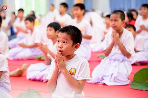 ภาพ No.213760:วันเสาร์ที่ 29 มีนาคม พ.ศ. 2568 พิธีตัดปอยผม ขอขมาผู้ปกครอง มอบบาตร-ผ้าไตร และพิธีบรรพชาสามเณร ณ ศูนย์ปฏิบัติธรรมจังหวัดระยอง (บ้านช่องลม) ต.บางบุตร อ.บ้านค่าย จ.ระยอง