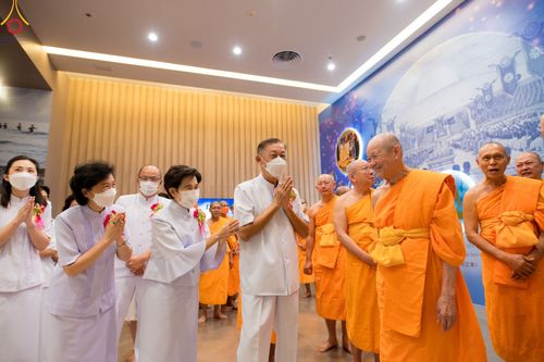 ภาพ No.103706:พิธีเปิดห้องนิทรรศการเพื่อสันติภาพโลก World Peace Lies Within ONE MAN'S VISION   วาระอายุวัฒนมงคล 83 ปี หลวงพ่อทัตตชีโว ณ ชั้น 2 อาคาร 100 ปี คุณยายอาจารย์ฯ วัดพระธรรมกาย วันพฤหัสบดีที่ 21 ธันวาคม พ.ศ. 2566