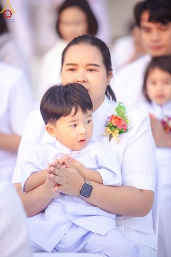 ภาพ No.192935:พิธีตักบาตรพระธรรมยาตรา ณ อนุสรณ์สถานคลองบางนางแท่น อ.สามพราน จ.นครปฐม ในโครงการธรรมยาตรา กตัญญูบูชา มหาปูชนียาจารย์ พระมงคลเทพมุนี(สด จนฺทสโร) พระผู้ปราบมาร อนุสรณ์สถาน 7 แห่ง ปีที่ 13 วันที่ 11 มกราคม พ.ศ.2568