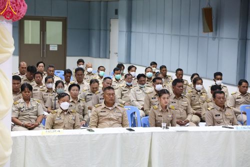 ภาพ No.104700:การประชุมกำนัน ผู้ใหญ่บ้าน สารวัตรกำนัน แพทย์ประจำตำบล และผู้ช่วยผู้ใหญ่บ้าน อ.คลองหลวง จ.ปทุมธานี ประจำเดือนธันวาคม พ.ศ. 2566 วันพฤหัสบดีที่ 28 ธันวาคม พ.ศ. 2566 เวลา 13.30 น. ณ ห้องสัมมนา SPD 7 E สภาธรรมกายสากล วัดพระธรรมกาย