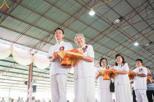 ภาพ No.172461:พิธีทอดกฐินเพื่อสร้าง "ลานเอนกประสงค์พญานาค 4 ตระกูล" วันที่ 15 พฤศจิกายน พ.ศ.2567 ณ พุทธอุทยานนานาชาติ อ.โพนพิสัย จ.หนองคาย