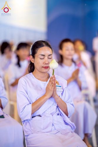 ภาพ No.224191:วันที่ 3-5 พฤษภาคม พ.ศ. 2568  กิจวัตร-กิจกรรมโครงการปฏิบัติธรรมอบรมศีลธรรม “บวชอุบาสิกาแก้ว” ถวายเป็นพระราชกุศล แด่พระบาทสมเด็จพระเจ้าอยู่หัว เนื่องในโอกาสมหามงคล “วันฉัตรมงคล” ณ วัดพระธรรมกาย อ.คลองหลวง จ.ปทุมธานี