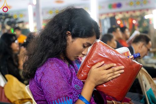 ภาพ No.98833:พิธีทอดกฐินสมทบ วัดพุทธธัมมะราชิกะ กรุงธากา ประเทศบังกลาเทศ วันอาทิตย์ที่ 26 พฤศจิกายน พ.ศ. 2566