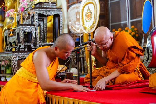 ภาพ No.164982:พิธีทอดกฐิน ณ วัดกลางเกาะระกำ ต.บ้านสร้าง อ.บางปะอิน จ.พระนครศรีอยุธยา ในโครงการกฐินสามัคคีทั่วไทย 30,000 วัด บูชาธรรม 80 ปี หลวงพ่อธัมมชโย โดยคณะศิษยานุศิษย์วัดพระธรรมกาย วันที่ 20 ตุลาคม พ.ศ. 2567