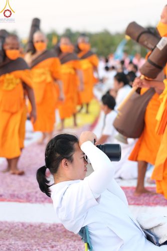 ภาพ No.116929:V.16 เป็นทีม การเตรียมงาน เก็บงาน การรับบุญของเจ้าหน้าที่หน่วยงานต่างๆ เพื่อโครงการธรรมยาตรา กตัญญูบูชามหาปูชนียาจารย์ พระมงคลเทพมุนี (สด จนฺทสโร) พระผู้ปราบมาร อนุสรณ์สถาน 7 แห่ง ปีที่ 12 ระหว่างวันที่ 2 - 31 มกราคม พ.ศ. 2567