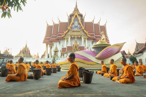 ภาพ No.113732:พระธรรมยาตราร่วมปฏิบัติธรรม และถ่ายภาพหมู่ประวัติศาสตร์ ปีที่ 12  วันที่ 16 มกราคม พ.ศ. 2567  ณ วัดโบสถ์บน จ.นนทบุรี