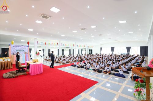 ภาพ No.102591:วันรวมพลังเด็กดี V-Star ผู้นำฟื้นฟูศีลธรรมโลก จังหวัดชุมพร วันที่ 15 ธันวาคม พ.ศ. 2566 ณ ธุดงคสถานชุมพร อ.เมือง จ.ชุมพร