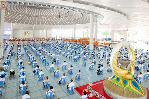 ภาพ No.237932:วันเสาร์ที่ 9 สิงหาคม พ.ศ. 2568 (วันพระ ขึ้น 15 ค่ำ เดือน 9) พิธีบุพเปตพลี ครั้งที่ 168 ร่วมอุทิศบุญแด่หมู่ญาติที่ล่วงลับไปแล้ว และสืบทอดอายุพระพุทธศาสนา ณ หอฉันคุณยายอาจารย์ฯ วัดพระธรรมกาย