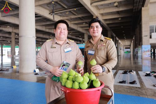 ภาพ No.311519:วันจันทร์ที่ 23 กุมภาพันธ์ พ.ศ. 2569 เปิดโลกทัศน์ผู้บริหารสถานศึกษายุคใหม่ เรียนรู้ต้นแบบการพัฒนาคนผ่านพลัง “บวร–V-Star” ผู้เข้ารับการพัฒนาตามโครงการ สพฐ. ศึกษาดูงานวัดพระธรรมกาย เสริมภาวะผู้นำคุณธรรมสู่การบริหารโรงเรียนอย่างยั่งยืน ณ อาคาร 100 ปี คุณยาย