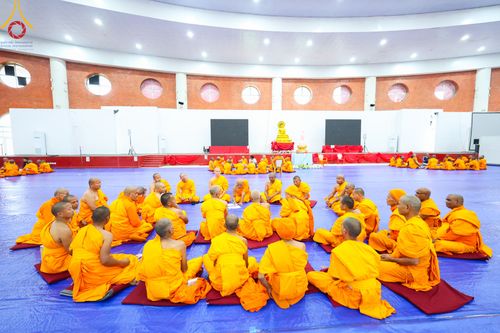 ภาพ No.315266:​วันอาทิตย์ที่ 22 มีนาคม พ.ศ.2569 สามเณรธรรมทายาทเนปาล 500 รูป ฟังธรรม สวดมนต์ ปฏิบัติธรรมร่วมกัน  ณ International Assembly and Meditation Hall Lumbini