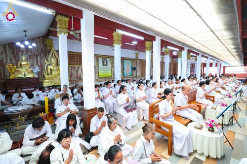 ภาพ No.303368:วันที่ 23 มกราคม พ.ศ. 2569 พิธีเจริญพุทธมนต์ปฏิบัติธรรม มอบทุนการศึกษา  ถวายสังฆทาน 109 วัด เพื่อถวายเป็นพุทธบูชา เพื่อขับเคลื่อนโครงการหมู่บ้านรักษาศีล 5 โดยคณะสงฆ์จังหวัดนครปฐม คณะศิษยานุศิษย์วัดพระธรรมกาย โครงการธรรมยาตรา ปีที่ 14 ณ วัดบางปลา อำเภอบาง