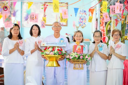 ภาพ No.172904:พิธีทอดกฐิน ณ วัดหนองโบสถ์ จ.พิษณุโลก ในโครงการกฐินสามัคคีทั่วไทย 30,000 วัด บูชาธรรม 80 ปี หลวงพ่อธัมมชโย โดยคณะศิษยานุศิษย์วัดพระธรรมกาย วันที่ 2 พฤศจิกายน พ.ศ. 2567