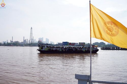 ภาพ No.253351:วันที่ 12 ตุลาคม พ.ศ. 2568 พิธีทอดกฐินสามัคคีทั่วไทย 30,000 วัด โดยคณะศิษยานุศิษย์ บูชาธรรม 81 ปี หลวงพ่อธัมมชโย ณ วัดบางน้ำผึ้งนอก อ.พระประแดง จ.สมุทรปราการ