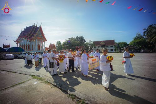 ภาพ No.177477:พิธีทอดกฐิน ณ วัดทองสุวรรณ ต.เมืองพลับพลา อ.ห้วยแถลง จ.นครราชสีมา ในโครงการทอดกฐินสามัคคีทั่วไทย 30,000 วัด บูชาธรรม 80 ปี หลวงพ่อธัมมชโย โดยคณะศิษยานุศิษย์วัดพระธรรมกาย วันที่ 4 พฤศจิกายน พ.ศ. 2567