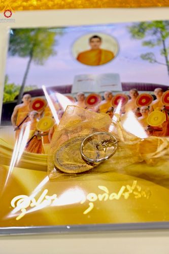 ภาพ No.139709:พิธีมุทิตาพระมหาอุปสมบทอุทิศชีวิต วันอาทิตย์ต้นเดือนที่ 2 มิถุนายน พ.ศ. 2567 ณ ห้องแก้วสารพัดนึก 1 วัดพระธรรมกาย