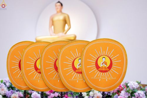 ภาพ No.241717:วันพุธที่ 27 สิงหาคม พ.ศ. 2568 พิธีมอบรางวัลเกียรติยศ แด่สามเณรที่สอบผ่าน โครงการสามเณรทรงปาฏิโมกข์ ปีที่ 3/2568 ณ ค่ายจองแชมป์ หมู่กฏิสามเณรเปรียญธรรม วัดพระธรรมกาย