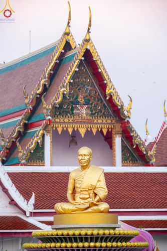 ภาพ No.110768:พระธรรมยาตราร่วมปฏิบัติธรรม และถ่ายภาพหมู่ประวัติศาสตร์ ในโครงการธรรมยาตรากตัญญูบูชา มหาปูชนียาจารย์ พระมงคลเทพมุนี(สด จนฺทสโร) พระผู้ปราบมาร อนุสรณ์สถาน 7 แห่ง ปีที่ 12 วันที่ 12 มกราคม พ.ศ. 2567 ณ วัดสองพี่น้อง จ.สุพรรณบุรี