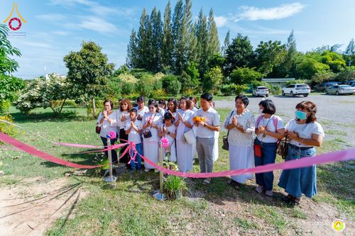 ภาพ No.158706:พิธีทอดผ้าป่า ศูนย์ปฏิบัติธรรมสวนผึ้ง จ.ราชบุรี วันที่ 15 กันยายน พ.ศ. 2567