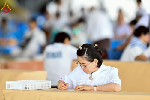 ภาพ No.226478:วันที่ 26 พฤษภาคม พ.ศ. 2568 พิธีบุพเปตพลี ครั้งที่ 164 ร่วมอุทิศบุญแด่หมู่ญาติที่ล่วงลับไปแล้ว และสืบทอดอายุพระพุทธศาสนา ณ หอฉันคุณยายอาจารย์ฯ วัดพระธรรมกาย