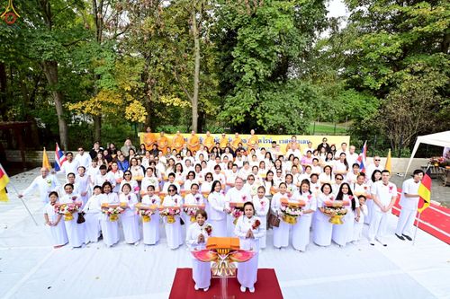 ภาพ No.261949:วันที่ 19 ตุลาคม พ.ศ. 2568 พิธีทอดกฐินวัดพุทธนอร์ดไรน์ เวสท์ฟาเล่น  ประเทศเยอรมัน 