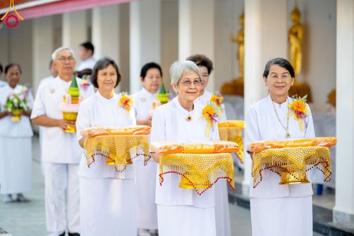 ภาพ No.101176:พิธีบรรพชาธรรมทายาท ในโครงการอุปสมบทบูชาธรรม มหาปูชนียาจารย์ พ.ศ. 2566 ณ วัดสองพี่น้อง สุพรรณบุรี วันที่ 5 ธันวาคม พ.ศ. 2566