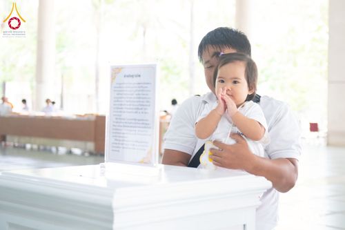 ภาพ No.268256:วันที่ 8 พฤศจิกายน พ.ศ. 2568 พิธีถวายภัตตาหารเมนูสวรรค์ เพื่อการบรรลุธรรม ณ หอฉันคุณยายอาจารย์ฯ วัดพระธรรมกาย