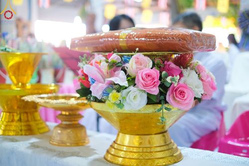 ภาพ No.168830:พิธีทอดกฐิน ณ วัดบ้านน้ำอ้อม จ.บุรีรัมย์ ในโครงการกฐินสามัคคีทั่วไทย 30,000 วัด บูชาธรรม 80 ปี หลวงพ่อธัมมชโย โดยคณะศิษยานุศิษย์วัดพระธรรมกาย วันที่ 23 ตุลาคม พ.ศ. 2567