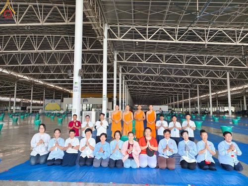 ภาพ No.125314:V.27 มาฆะ สาธุ  การรับบุญเตรียมงาน ปฎิบัติงาน เก็บงาน ของเจ้าหน้าที่หน่วยงานต่างๆ เพื่อวันมาฆบูชา วันเสาร์ที่ 24 กุมภาพันธ์  พ.ศ. 2567 ณ วัดพระธรรมกาย จ.ปทุมธานี