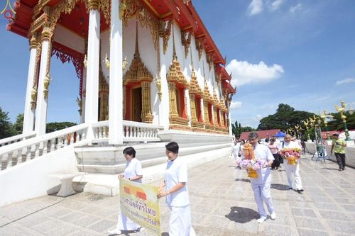 ภาพ No.258913:วันที่ 19 ตุลาคม พ.ศ. 2568 พิธีทอดกฐินสามัคคีทั่วไทย 30,000 วัด โดยคณะศิษยานุศิษย์ บูชาธรรม 81 ปี หลวงพ่อธัมมชโย ณ วัดป้อมใหญ่ จ.พระนครศรีอยุธยา