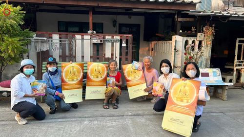 ภาพ No.116902:V.16 เป็นทีม การเตรียมงาน เก็บงาน การรับบุญของเจ้าหน้าที่หน่วยงานต่างๆ เพื่อโครงการธรรมยาตรา กตัญญูบูชามหาปูชนียาจารย์ พระมงคลเทพมุนี (สด จนฺทสโร) พระผู้ปราบมาร อนุสรณ์สถาน 7 แห่ง ปีที่ 12 ระหว่างวันที่ 2 - 31 มกราคม พ.ศ. 2567