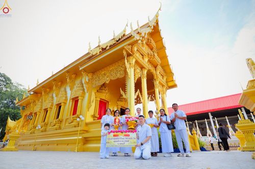 ภาพ No.266465:วันที่ 19 ตุลาคม พ.ศ. 2568 พิธีทอดกฐินสามัคคีทั่วไทย ณ วัดพระประทานพร อ.ศรีราชา ชลบุรี โดยคณะศิษยานุศิษย์ บูชาธรรม 81 ปี หลวงพ่อธัมมชโย