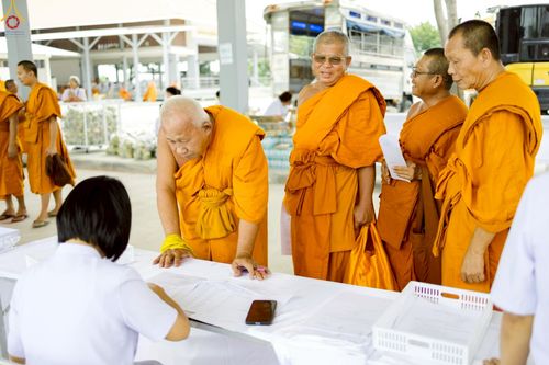 ภาพ No.232894:วันที่ 8  กรกฏาคม พ.ศ. 2568 สัมมนาคณะสงฆ์โซนภาคตะวันตก เพื่อฟื้นฟูพระพุทธศาสนา โครงการทอดกฐิน 30,000 วัดทั่วไทย ประจำปีพุทธศักราช 2568 ณ ศูนย์ปฏิบัติธรรมพระมงคลเทพมุนี อ.สองพี่น้อง จ.สุพรรณบุรี