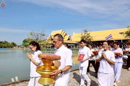 ภาพ No.267497:วันที่ 26 ตุลาคม พ.ศ. 2568 พิธีทอดกฐินสามัคคีทั่วไทย ณ วัดใหม่สันติสุข อ.เมือง จ.นครปฐม โดยคณะศิษยานุศิษย์ บูชาธรรม 81 ปี หลวงพ่อธัมมชโย