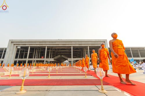 ภาพ No.121924:พิธีจุดประทีปถวายเป็นพุทธบูชา และบูชาธรรมมหาปูชนียาจารย์ พระมงคลเทพมุนี(สด จนฺทสโร) ในโครงการธรรมยาตรา กตัญญูบูชา มหาปูชนียาจารย์ พระมงคลเทพมุนี(สด จนฺทสโร) พระผู้ปราบมาร อนุสรณ์สถาน 7 แห่ง ปีที่ 12 วันที่ 31 มกราคม พ.ศ. 2567 ณ วัดพระธรรมกาย จ.ปทุมธานี