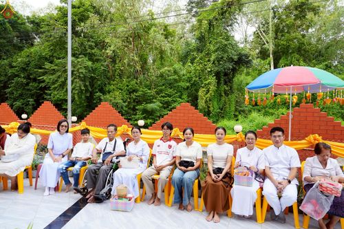 ภาพ No.253122:วันที่ 12 ตุลาคม พ.ศ. 2568 พิธีทอดกฐินสามัคคีทั่วไทย 30,000 วัด โดยคณะศิษยานุศิษย์ บูชาธรรม 81 ปี หลวงพ่อธัมมชโย ณ วัดป่าบ้านโคกหนองแซง จ.อุดรธานี