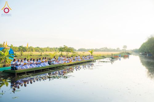 ภาพ No.175424:พิธีทอดกฐินสามัคคี ณ ศูนย์ปฏิบัติธรรมแก้วมงคลสกลนคร(หนองหาร) ต.ท่าแร่ อำเภอเมือง จังหวัดสกลนคร วันที่ 15 พฤศจิกายน พ.ศ. 2567