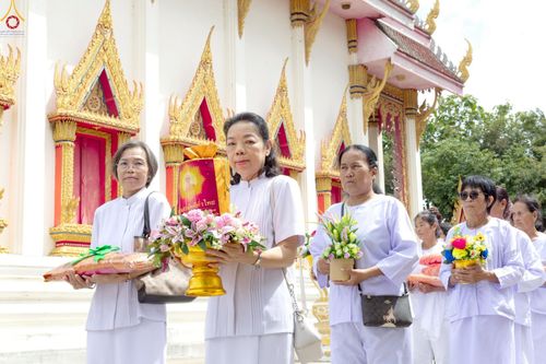 ภาพ No.260967:วันที่ 19 ตุลาคม พ.ศ. 2568 พิธีทอดกฐินสามัคคีทั่วไทย 30,000 วัด โดยคณะศิษยานุศิษย์ บูชาธรรม 81 ปี หลวงพ่อธัมมชโย ณ วัดหนองจิกยาว อ.หนองหญ้าไซ จ.สุพรรณบุรี