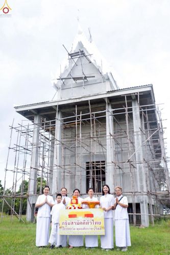 ภาพ No.252043:วันที่ 11 ตุลาคม พ.ศ. 2568 พิธีทอดกฐินสามัคคีทั่วไทย 30,000 วัด โดยคณะศิษยานุศิษย์ บูชาธรรม 81 ปี หลวงพ่อธัมมชโย ณ วัดใหม่เจริญสุข อ.เลาขวัญ จ.กาญจนบุรี