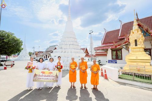 ภาพ No.264816:วันศุกร์ที่ 24 ตุลาคม พ.ศ. 2568 ถวายปัจจัยสมทบกฐิน ในโครงการกฐินสามัคคีทั่วไทย 30,000 วัด พุทธศักราช 2568 โดย คณะศิษยานุศิษย์ บูชาธรรม 80 ปี หลวงพ่อธัมมชโย ณ วัดหนังราชวรวิหาร กรุงเทพฯ